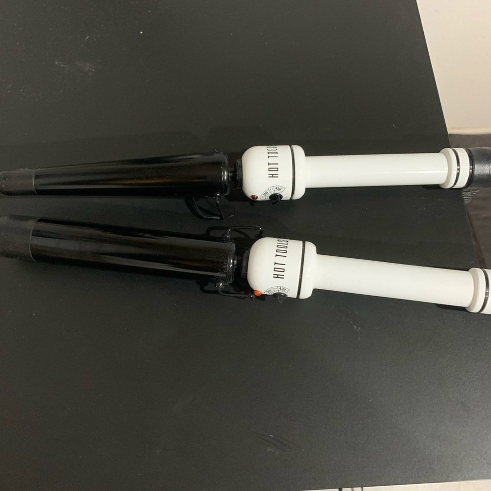 EUC set of 2 hot tools curling wands